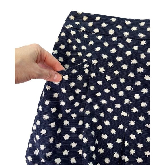 Boden Navy Blue & White A-Line Pleated Mini Skirt Polka Dot Print Size 2 - Picture 7 of 9